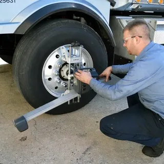 Professional tyre service in Dubai